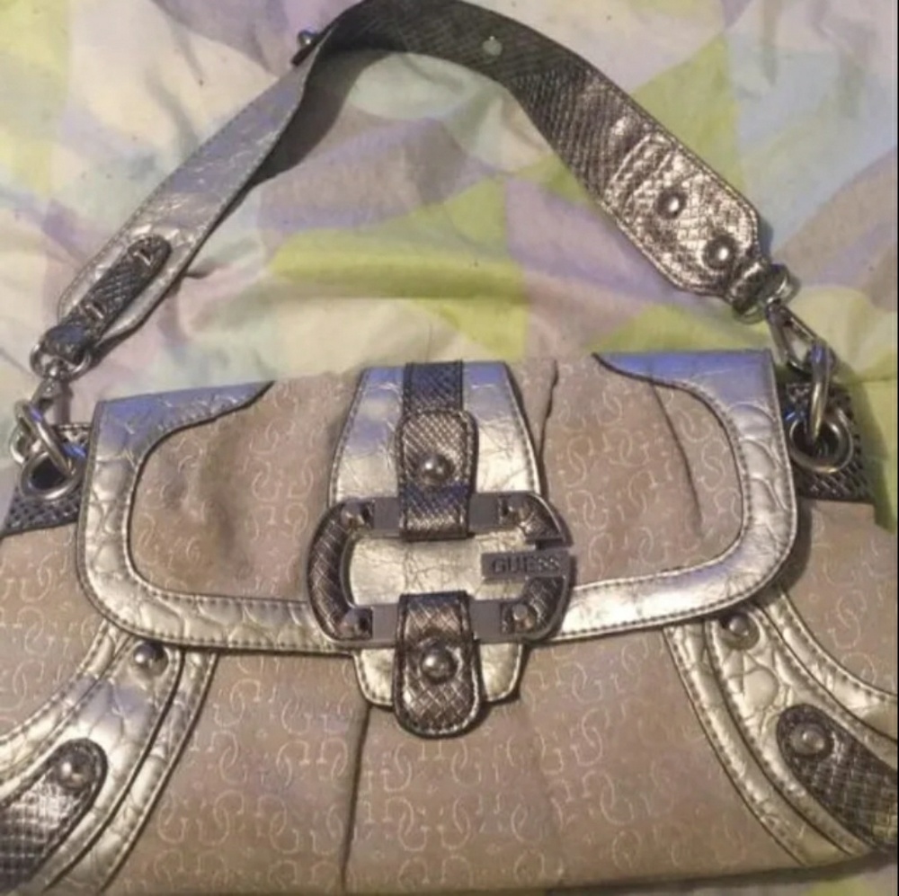 Silver/gray guess purse